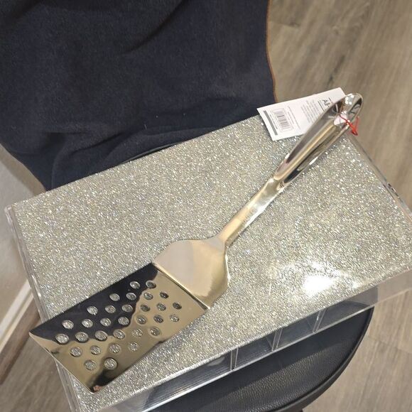 All-Clad Stainless Steel Large Slotted Turner - Picture 6 of 7